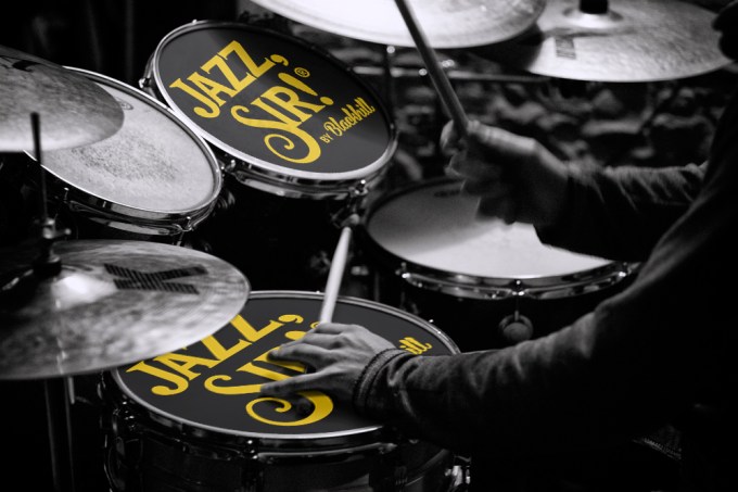 Concierto del trio 1045 en el Puente.